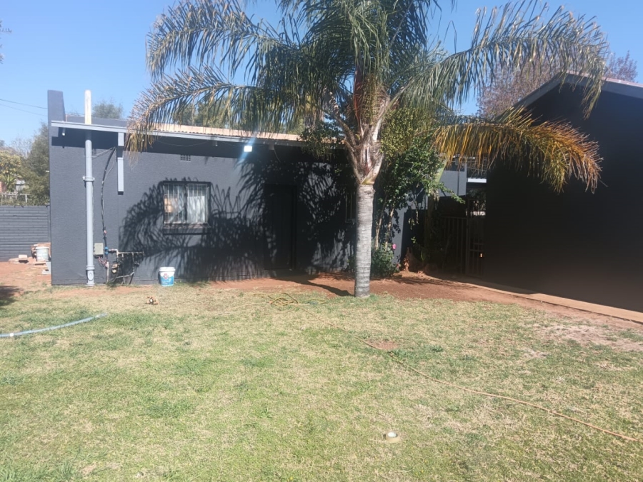 4 Bedroom Property for Sale in Hadison Park Northern Cape